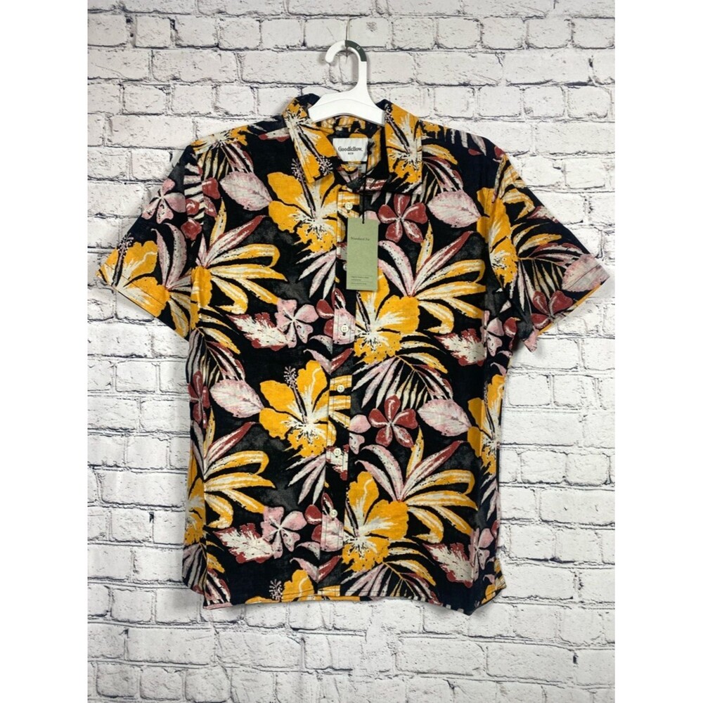 Goodfellow & Co men’s short sleeve tropical button down shirt‎ size M